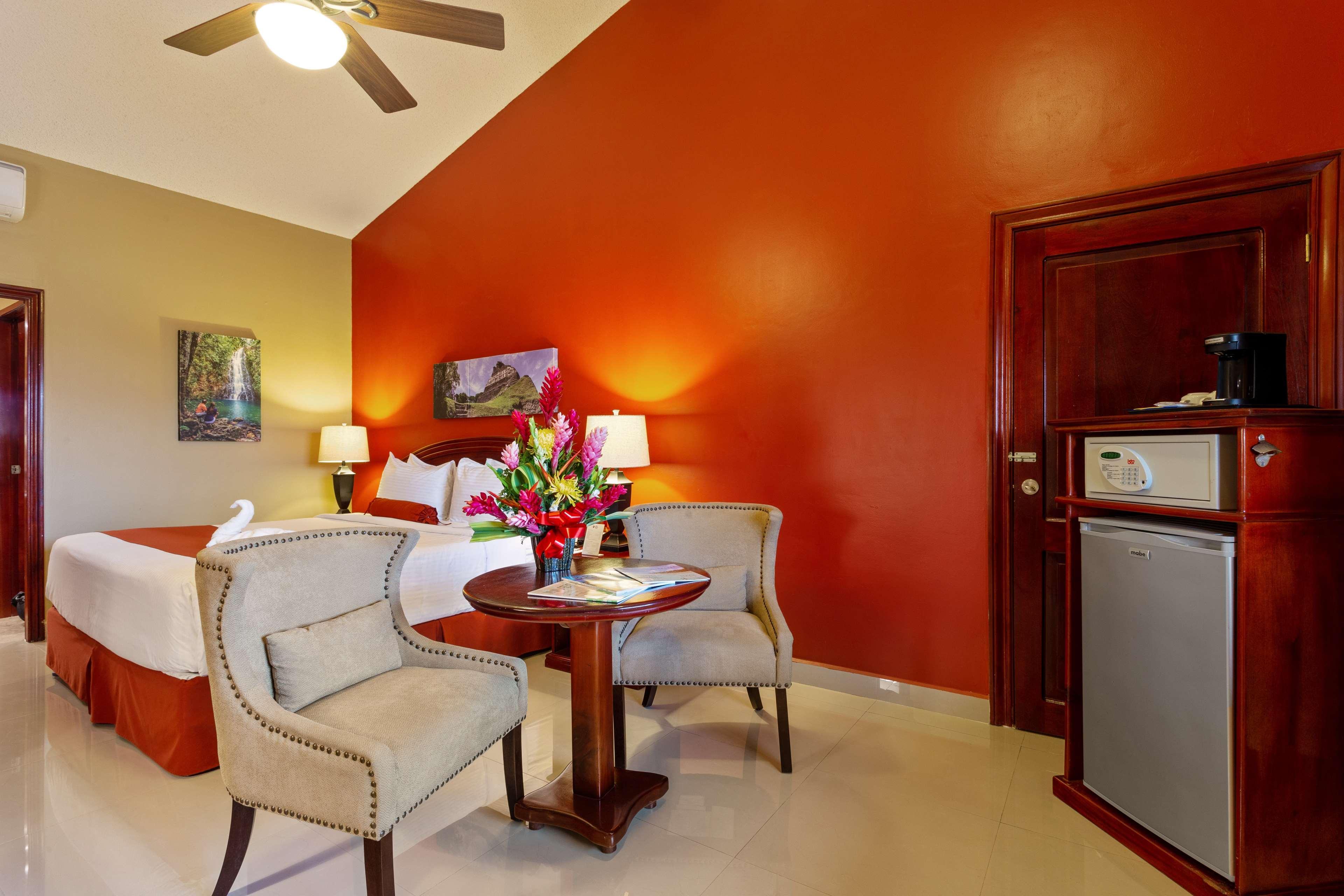 Best Western Plus Belize Biltmore Plaza Belize City Esterno foto