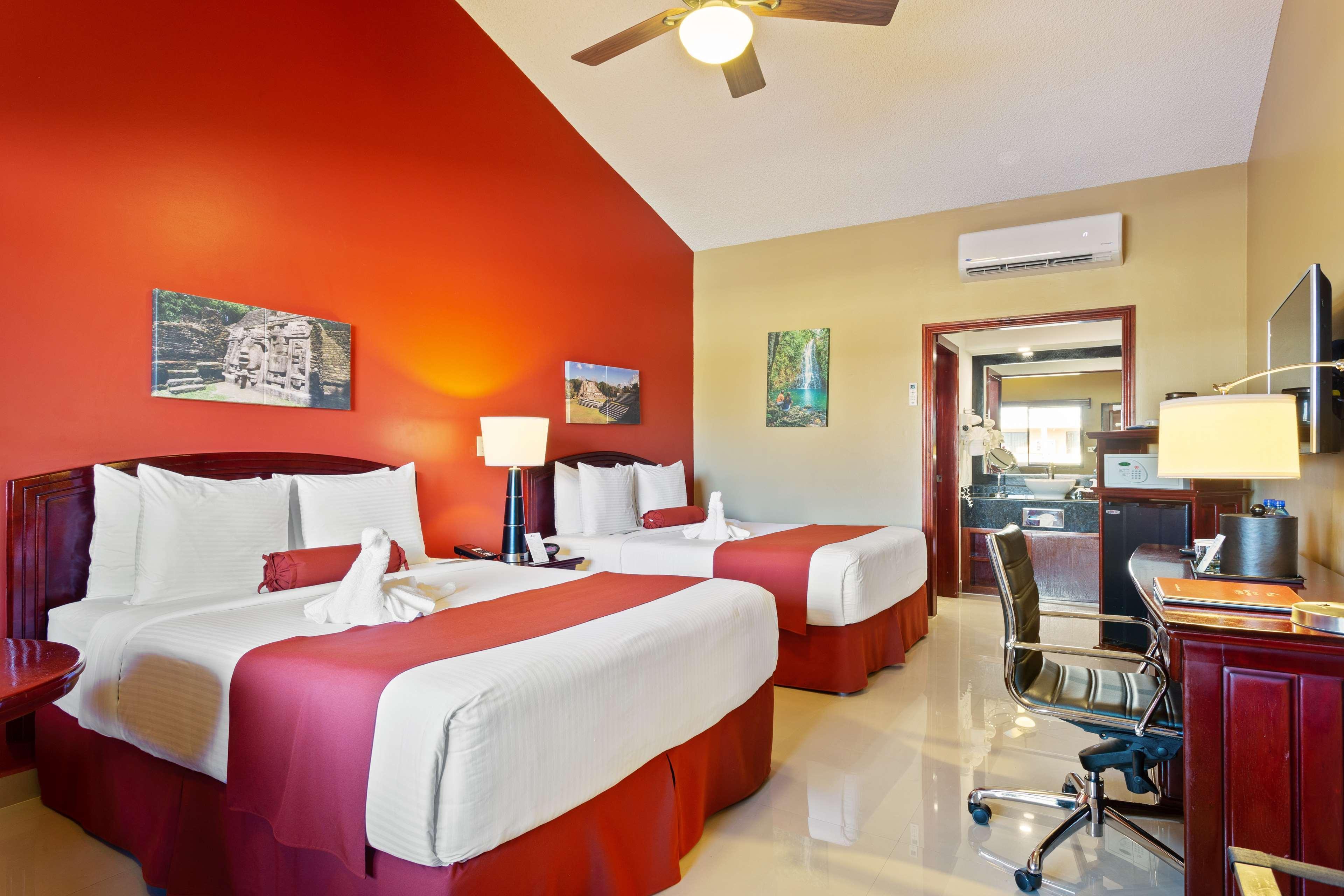 Best Western Plus Belize Biltmore Plaza Belize City Esterno foto