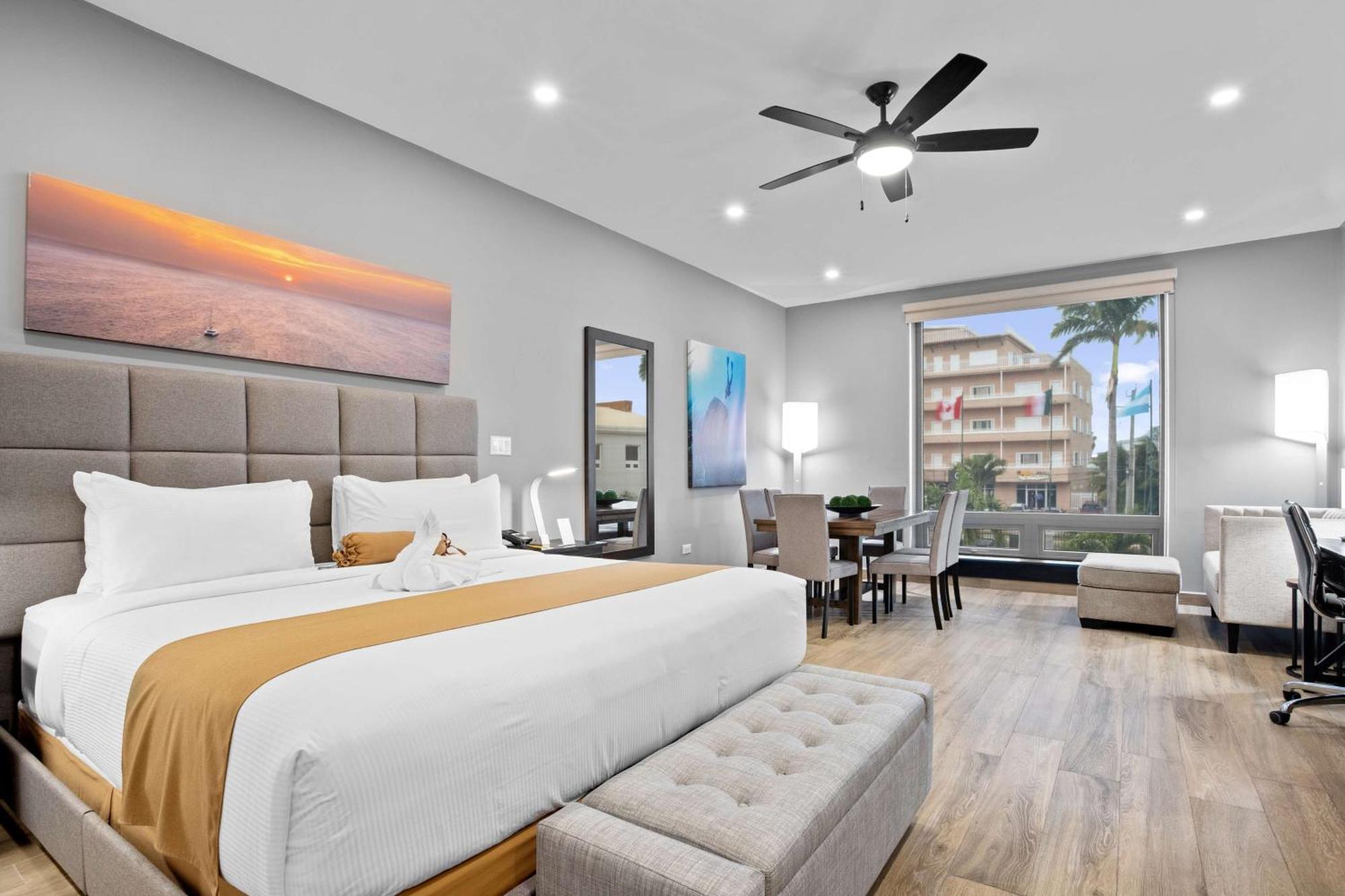 Best Western Plus Belize Biltmore Plaza Belize City Esterno foto
